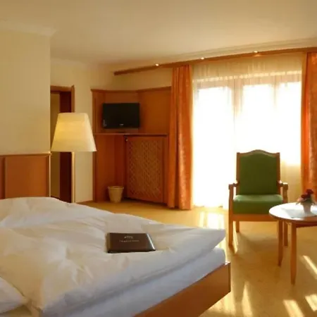 Steinbach-hotel Hotel 4*
