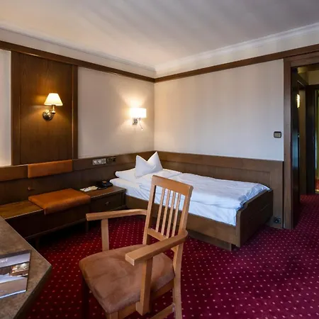 Steinbach-hotel 4*